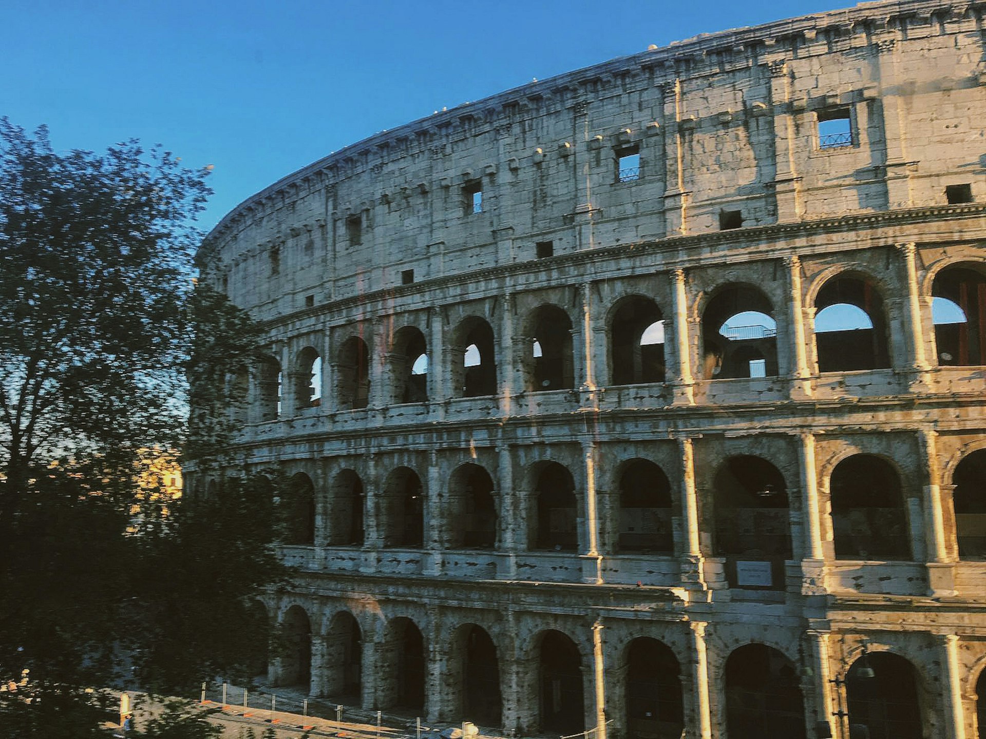 Unraveling the Rise and Fall of the Roman Empire: Lessons, Causes, and Lasting Impact