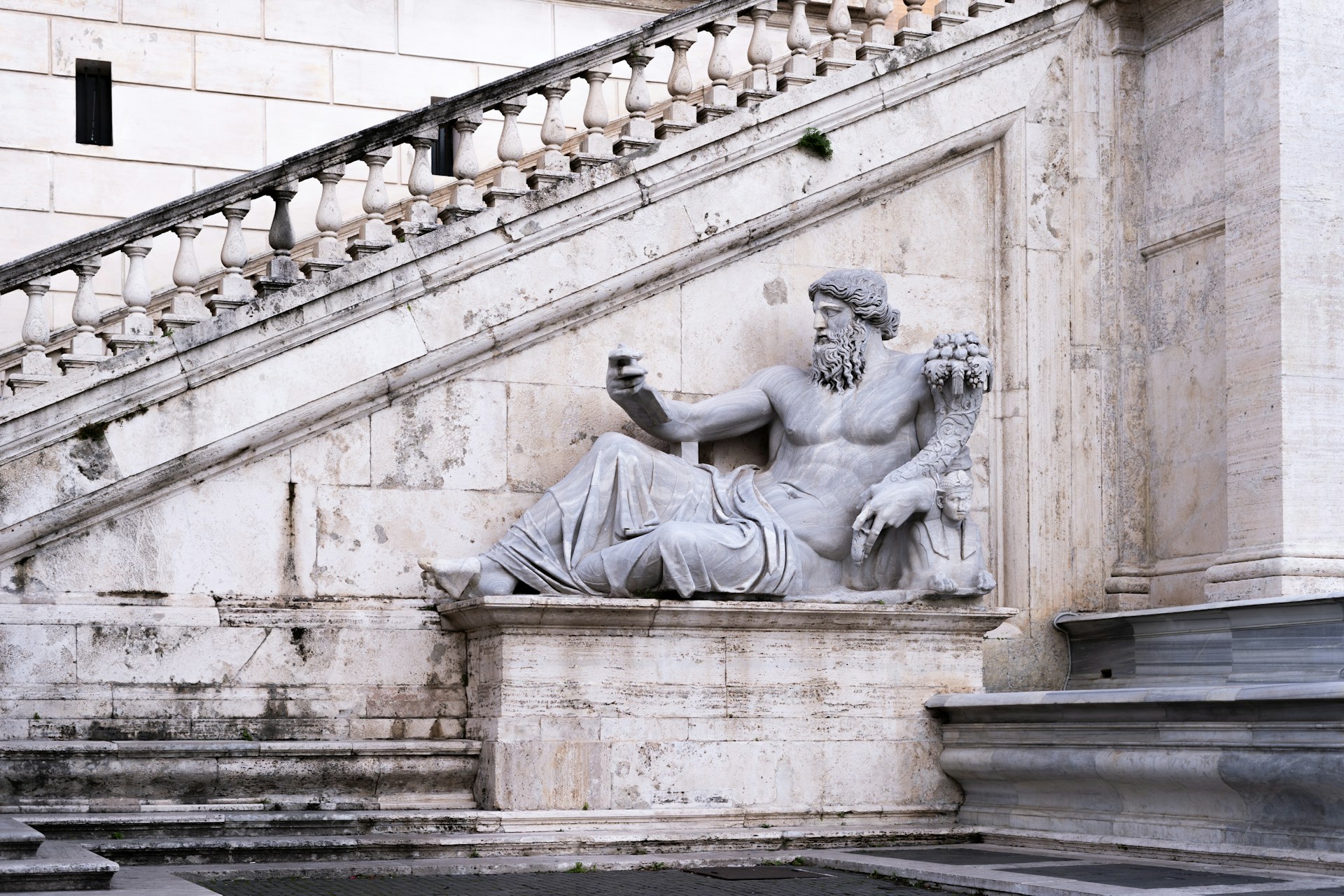 How Social Media Has Reshaped Modern History: Influence, Movements, and Challenges